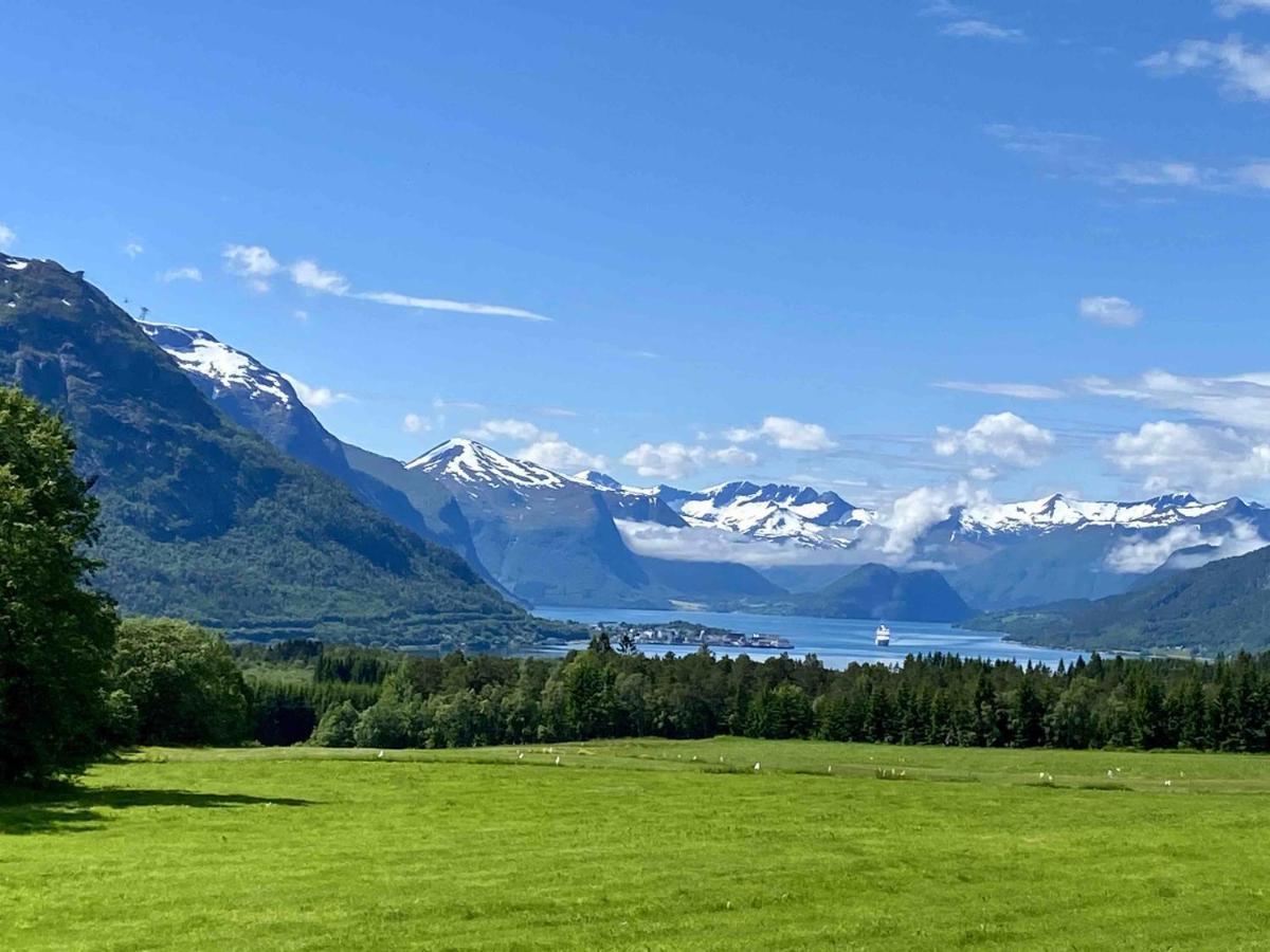 Heinali Hytta Βίλα Isfjorden Εξωτερικό φωτογραφία